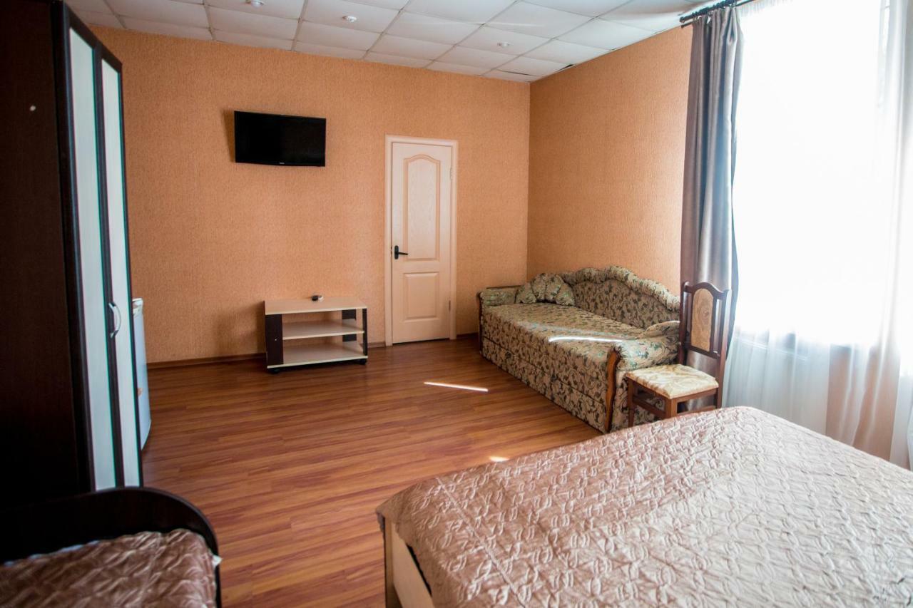 Art Hotel Izmail Εξωτερικό φωτογραφία