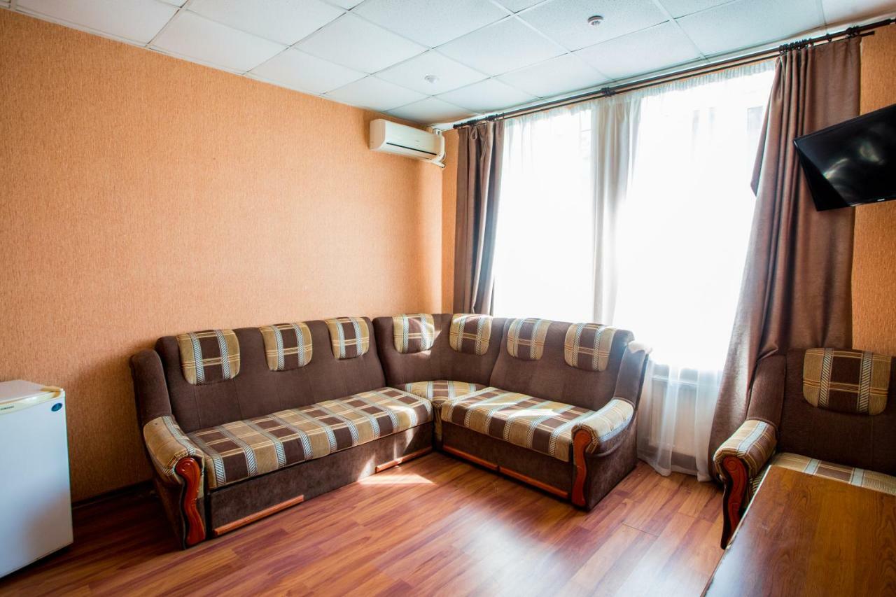 Art Hotel Izmail Εξωτερικό φωτογραφία
